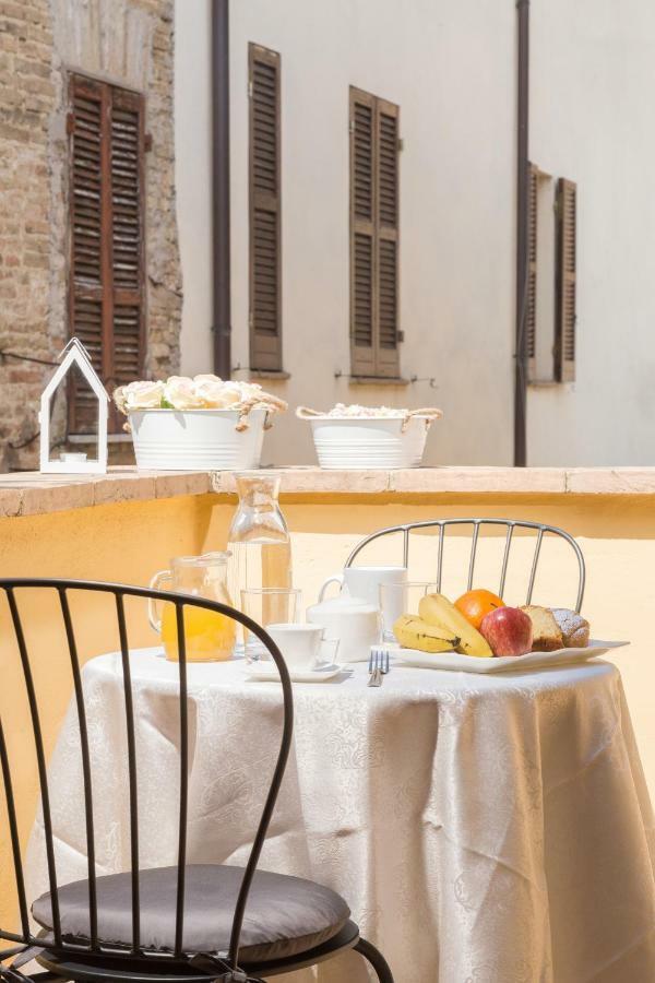 Casa Vacanze Montefalco Il Borgo公寓 外观 照片